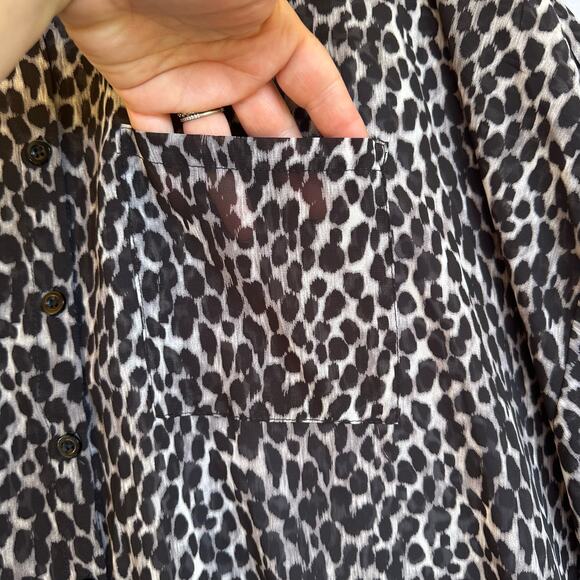 Torrid Chiffon Kimono Balloon Shirt Womens Sz 2X Button Down Animal Print Sheer - Picture 8 of 14